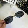 Новые женские винтажные солнцезащитные очки Y2K без оправы, мужские дизайнерские солнцезащитные очки класса люкс, панк, популярные, хип-хоп, очки с заклепками и звездами