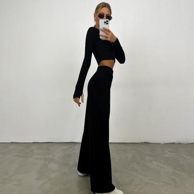 Женский комплект для отдыха из 2 предметов: кроп-топ с длинным рукавом и широкие брюки. Осенний костюм с круглым вырезом. Повседневные наряды