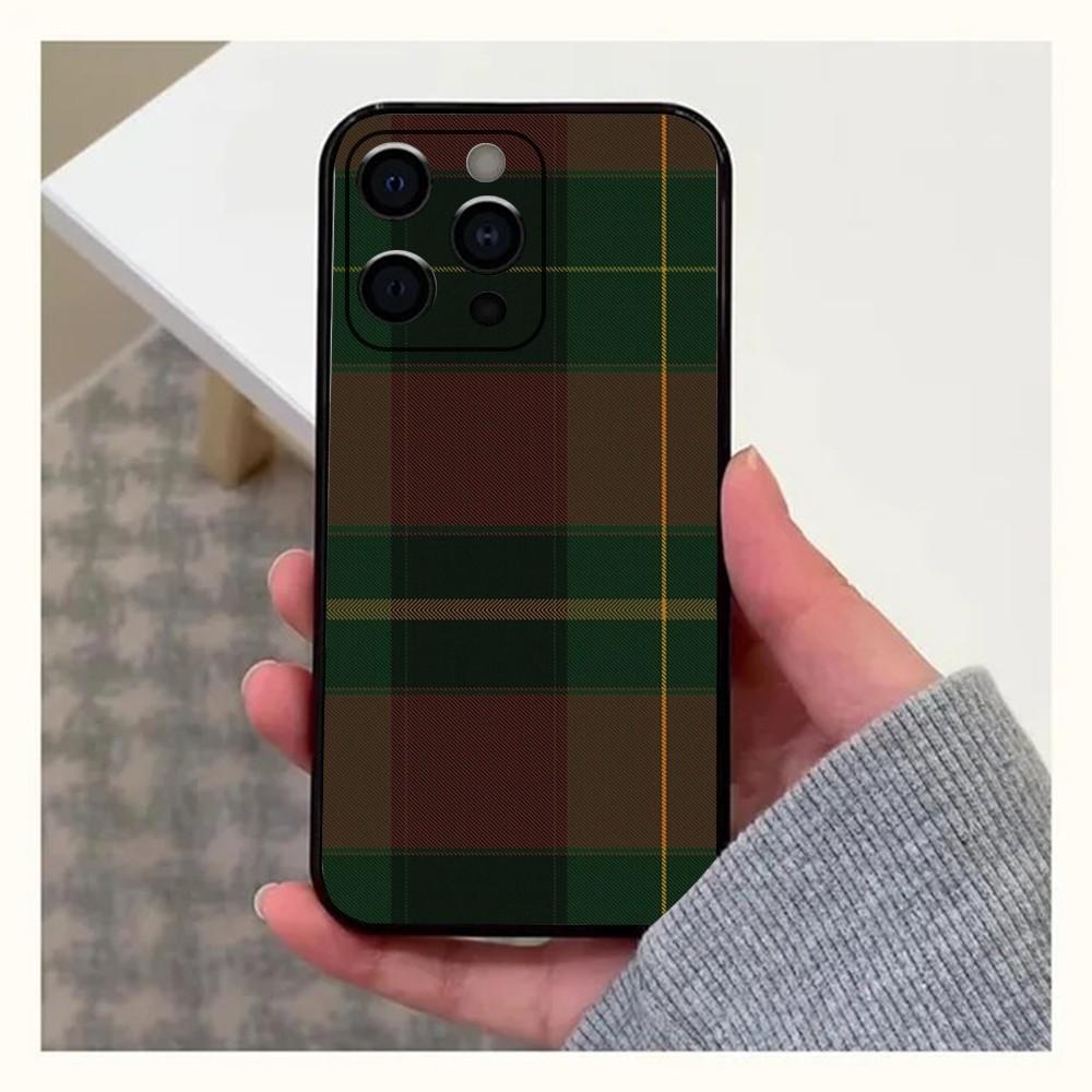 Теплый чехол-плед в шотландскую клетку для Apple iPhone 15,14,13,12,11,Pro,X,XS,Max,XR,Plus,Mini Мягкое черное покрытие