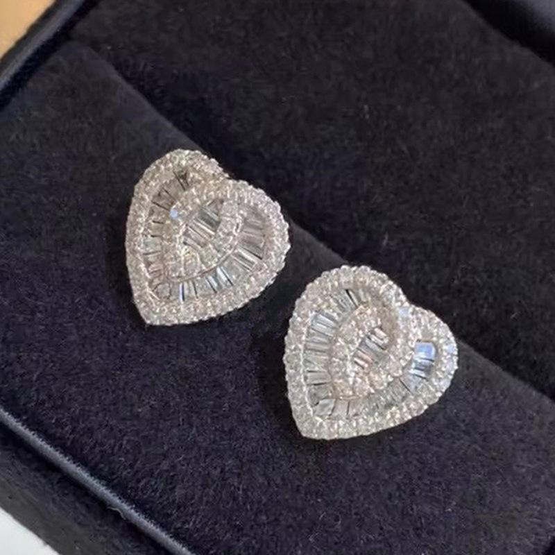 Любовь к украшениям женщины, изысканные серьги с микро-инкрустацией цирконами, популярные серьги-сердечки для женщин