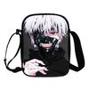 Сумка-мессенджер для подростков Tokyo Ghoul, выполненная методом 3D-печати в полноцветном режиме, с двумя плечевыми лямками.