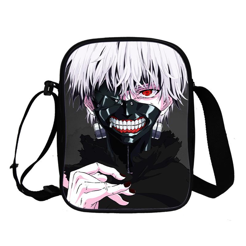 Сумка-мессенджер для подростков Tokyo Ghoul, выполненная методом 3D-печати в полноцветном режиме, с двумя плечевыми лямками.