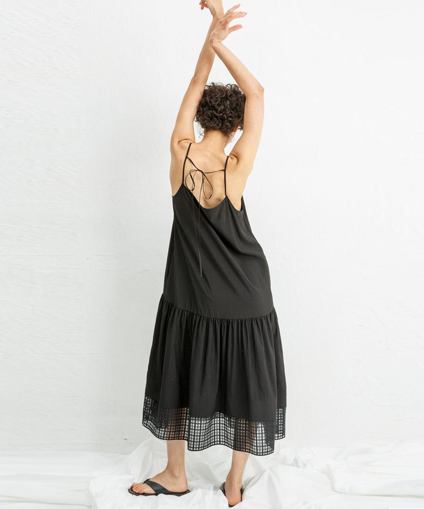 Page Strap Sleeve Dress_Black