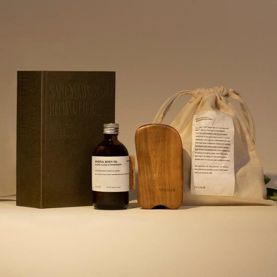 TOUN28 Масло для тела Sandalwood Ritual Life 100 мл + набор Gua Sha (Выберите 1 из 2)