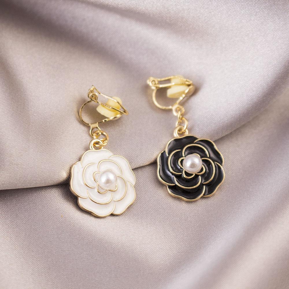 Универсальные легкие роскошные клипсы для ушей без проколов, повседневные высококачественные треугольные клипсы для ушей, универсальные женские серьги