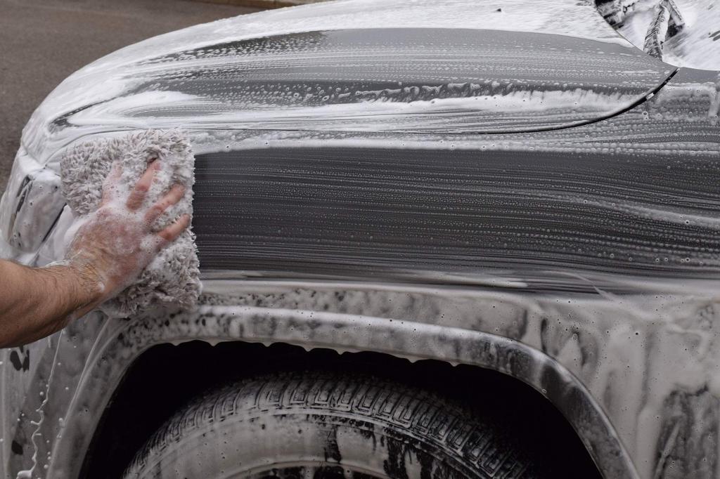 Red Line Finish - The Boss Ultimate Microfiber Wash Pad - 9 x 6