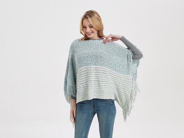 Трикотажная рубашка с кисточками и рукавами «летучая мышь»