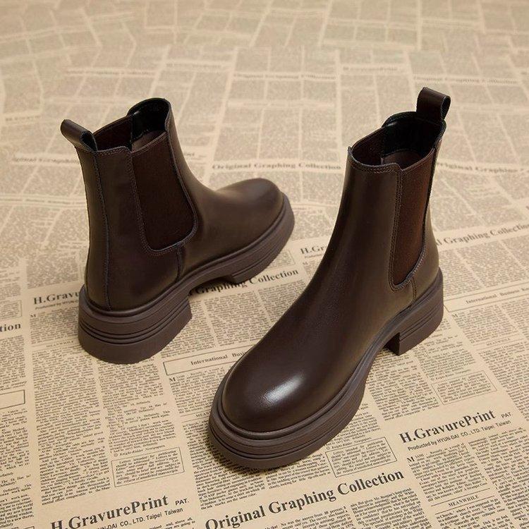 Soft leather version~ Chelsea boots women's 2025 new spring and autumn single boots super fire thick-soled thin short boots women's shoes cigare