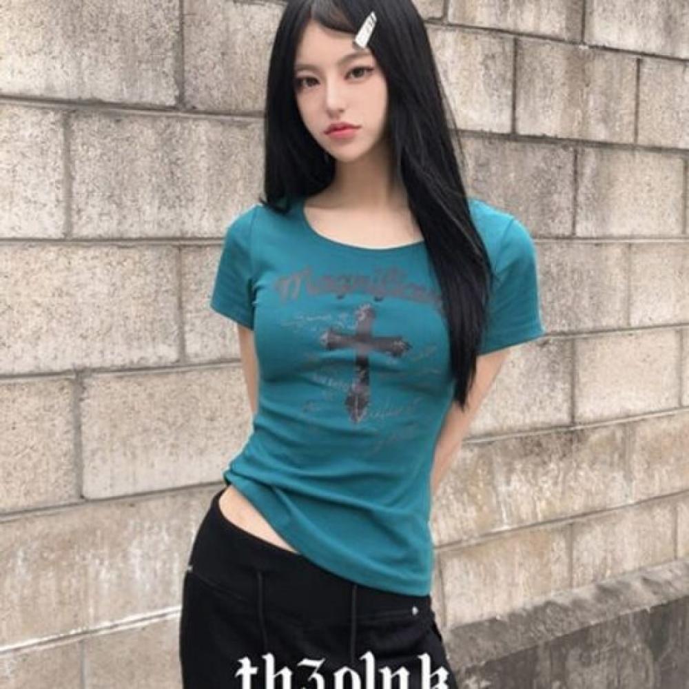 The Pink Slim FiT Cross Graphic PrinTing T shirT