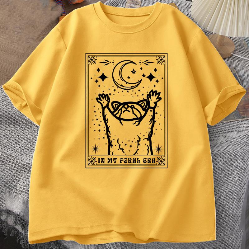 Футболка с изображением енота In My Feral Era Футболка с изображением енота Футболка с принтом карт Таро Летняя хлопковая футболка с коротким рукавом Одежда унисекс
