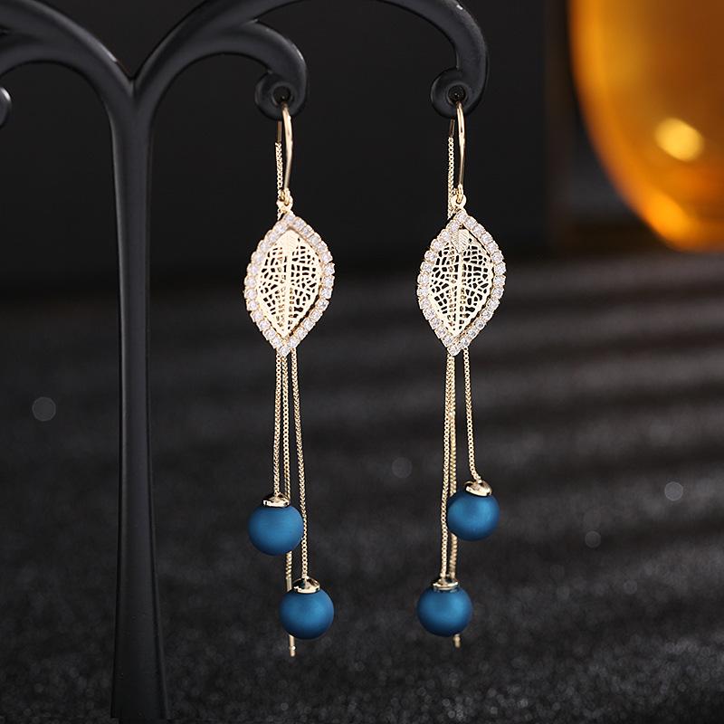 Новые полые серьги в виде листьев, эффектные элегантные красные серьги с линиями ушей, корейская мода, длинные кисточки, женские свадебные украшения