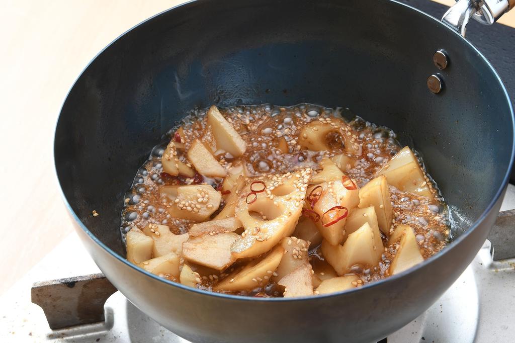 Takisaburo Frying Pan IH Made In Wooden Gas Iron Easy To Kitchen Kitchen Miscellaneous Deep Type [Kawabata Shoten] 20cm, Compatible, Japan, Iron,