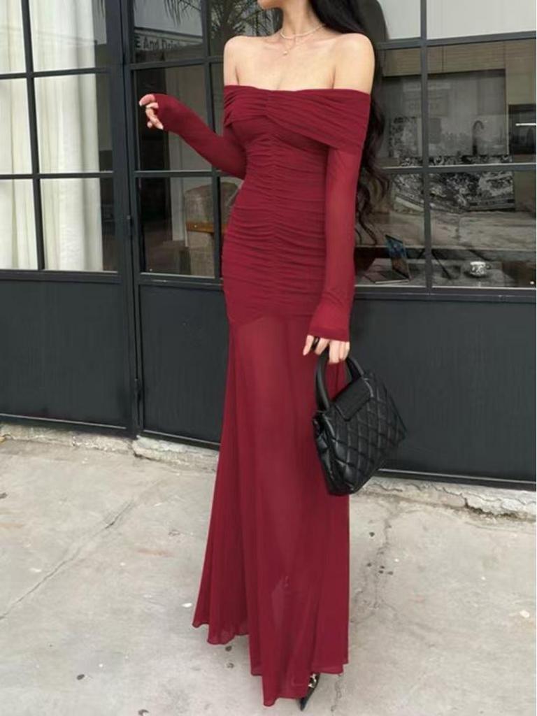 Elegant One-Shoulder Mesh French Dress with Slim Long Sleeves and Sexy Design