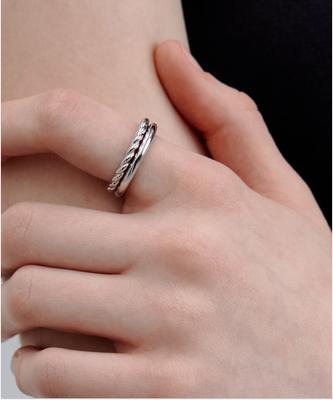 Кольцо Byhyeres Mellow Twist & Slim (белый) Bh7R64744Wb