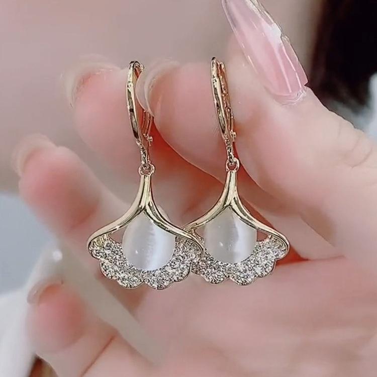 Модные европейские и американские женские украшения, серьги-гвоздики с зеленым опалом и листьями гинкго, серьги-гвоздики для свадьбы и помолвки