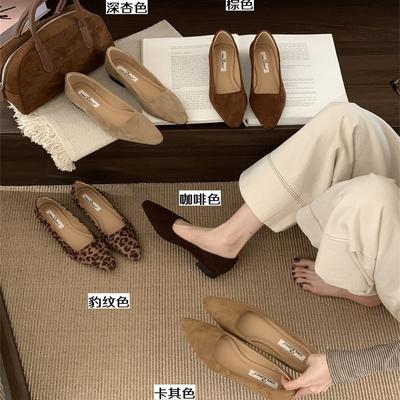 Туфли-лодочки на толстом каблуке с мелким вырезом, женская обувь 2025 весна и осень, новые простые и универсальные, красные Анкола, французские вечерние туфли