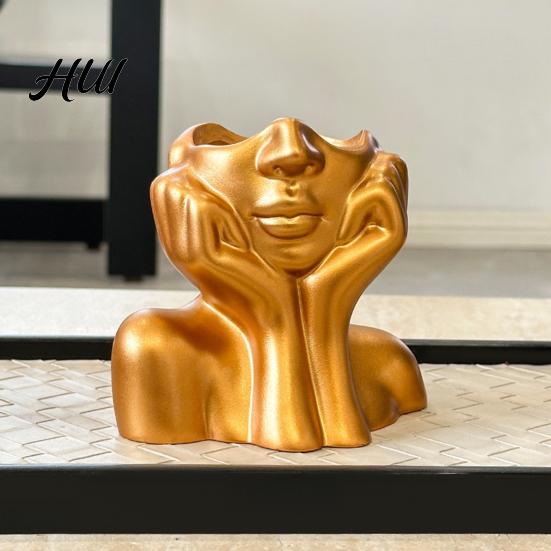 Abstract Face Design Plastic Pen Holder Creative Sculpture Large Capacity Art Supplies Organizer Desktop for Pens Erasers Crayons Markers Makeup Brush