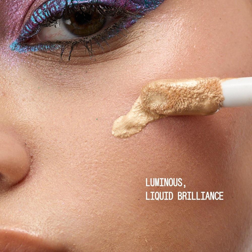 About Face Light Lock хайлайтер-флюид 0,67 унции