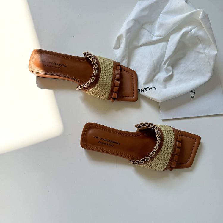 Holiday Style~ One-word Cool Slippers with Open Toes, Women's Square Head Color Matching, Korean Version of Temperament, Foot Cover, Outer Wear, Squ