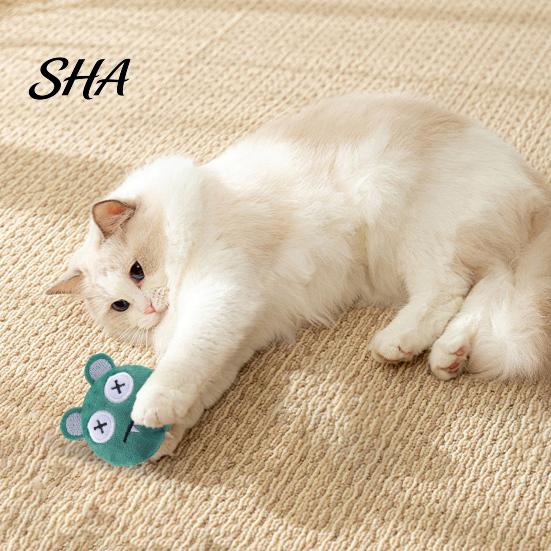 Indoor Cat Entertainment Toy Plush Ball Toy, Catnip Chew Cute Embroidered Face, Non-toxic Plaything Stuffed Kitten Teething for Cats Biting