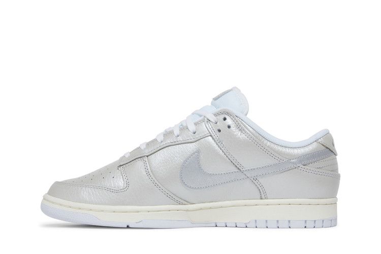 Мужские кроссовки Nike Dunk Low Металлический серебристый цвет: Металлический серебристый/Парусный белый-Металлический серебристый