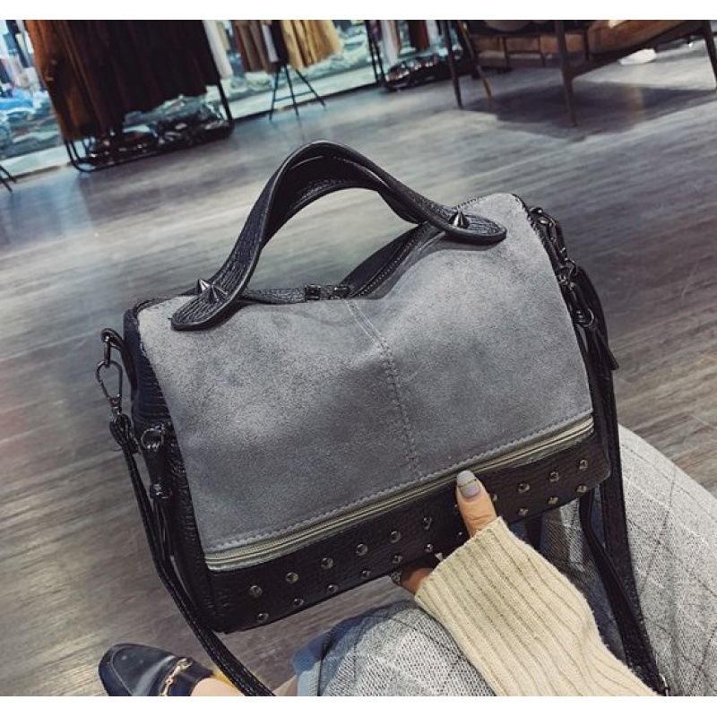 Женская сумка Сумка с заклепками Модная матовая сумка-локомотив Женская сумка через плечо