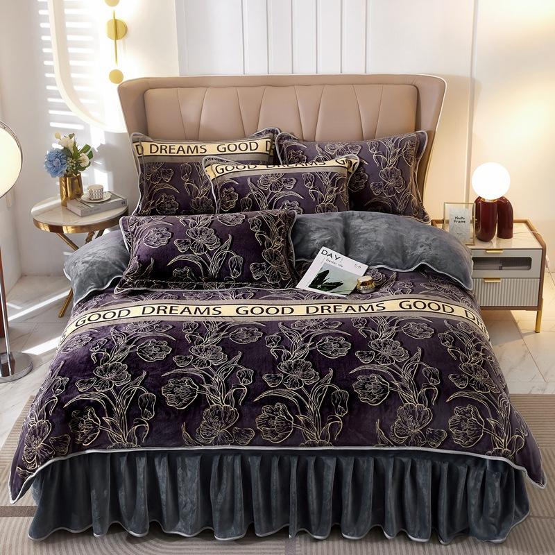Light luxury high-end thickened milk fleece four-piece set, winter warm quilt cover, double-sided coral fleece anti-static three-piece set