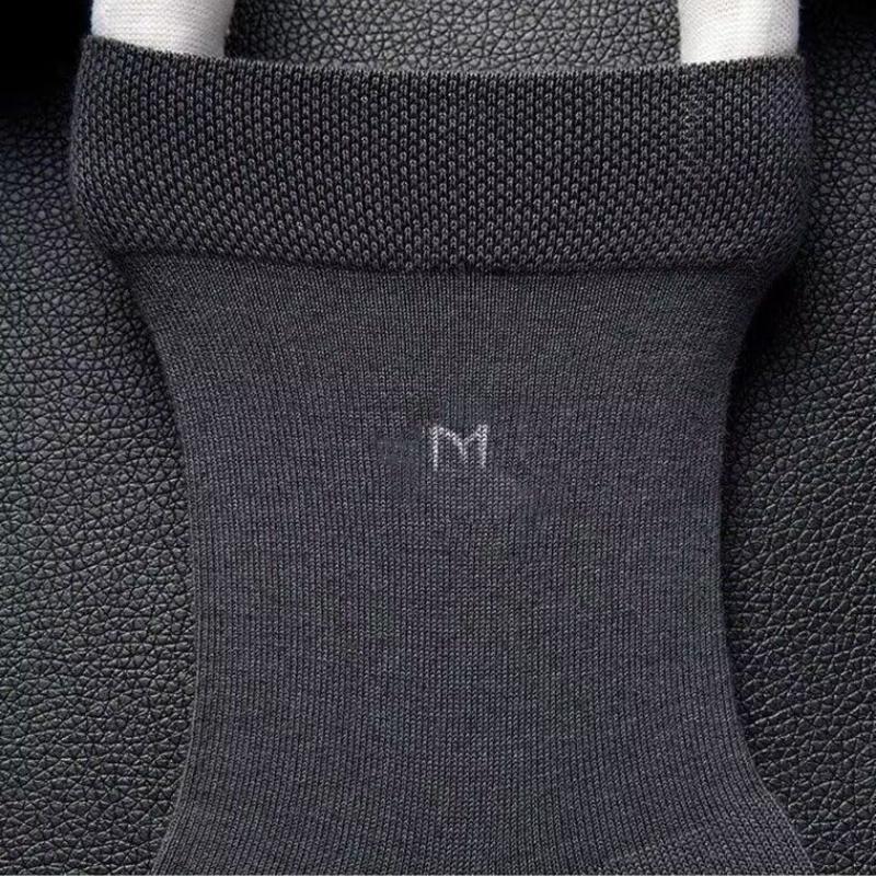 Men's Mid-Tube Antibacterial Cotton Socks - Breathable, Deodorizing, Anti-Sweat, Business Casual for All Seasons