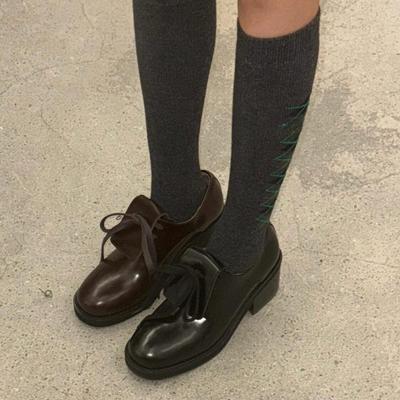 Версия из овчины~ Ретро туфли-лоферы на шнуровке на высоком каблуке с круглым носком, одинарные туфли дерби, универсальные британские туфли из маленькой кожи на толстом каблуке, женские