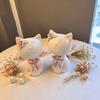 1/2 шт. Керамическая фигурка кошки с бантом, статуэтка сидящего котенка с цветочным декором, мини-украшение для рабочего стола животного для дома и офиса