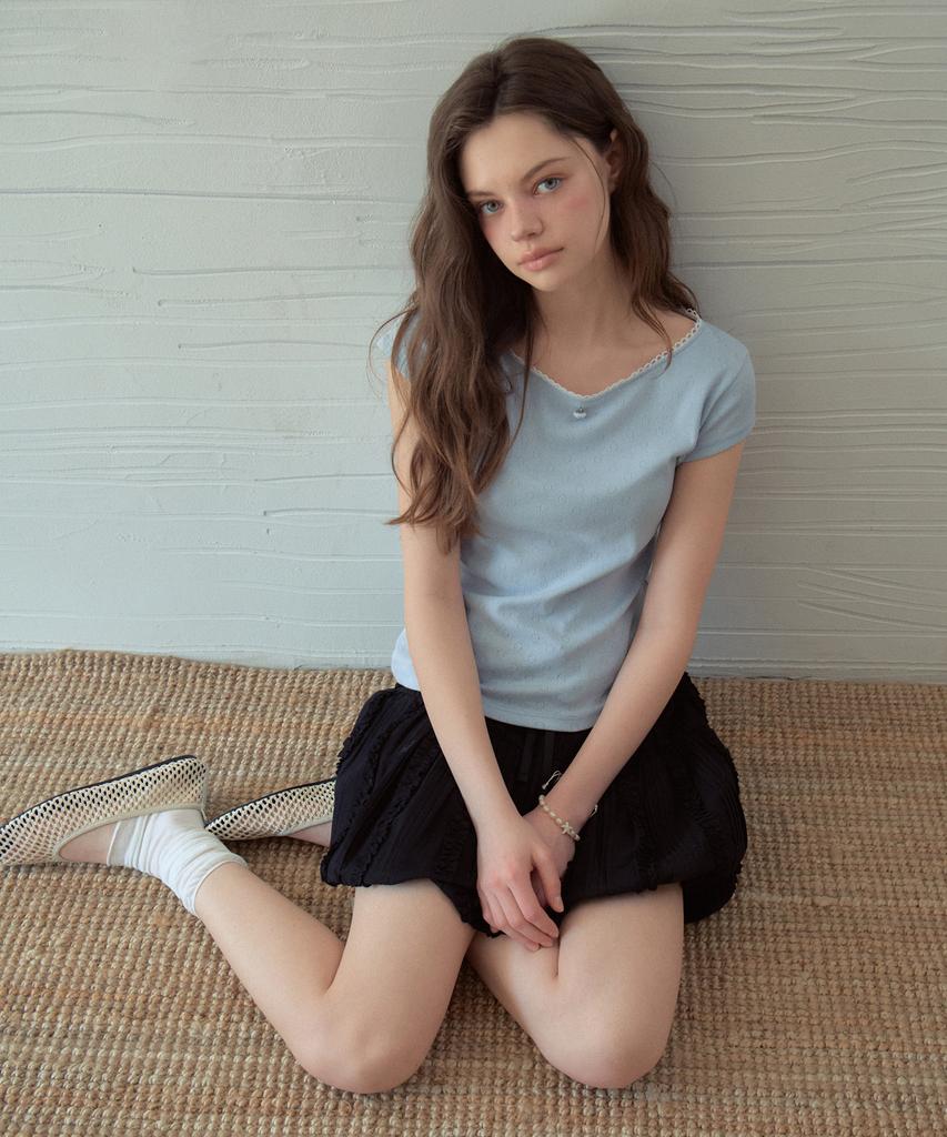 Aueonoseuteljia Футболка с воротником-лодочкой и кружевом-пузырями_Светло-голубой(Ob6Tp09)