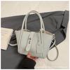 New Women's Bag High-end Texture Light Luxury Fashion Niche Trend Versatile Portable Shoulder Bucket Bag