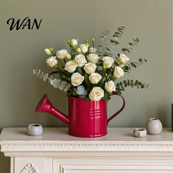 Durable Metal Garden Supplies Watering Can for Outdoor Plants, Small Kettle with Handle Ergonomic Pouring Tool Succulents Flowers, Decorative