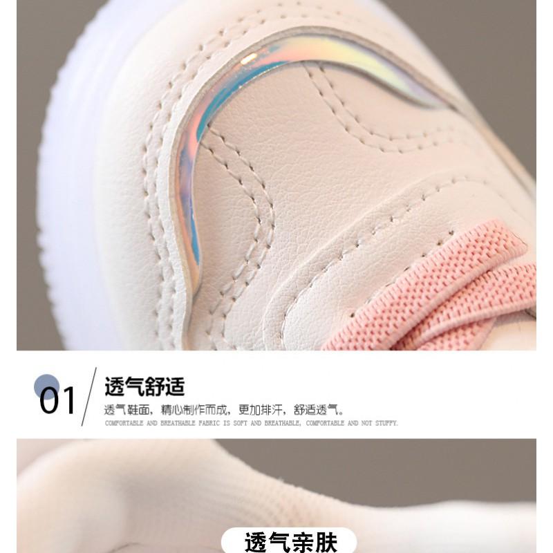 Kids Light-Up Sneakers Toddlers 1-6 Years Soft Sole Non-Slip Walking Shoes With LED Lights Mesh Lining Closure