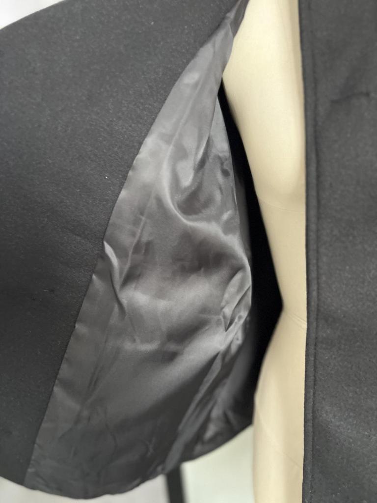 Однотонное двубортное короткое пальто с воротником-стойкой 2025 года - с длинным рукавом, Осень/Зима