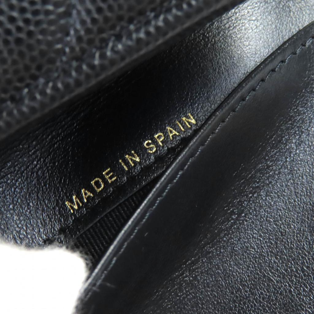 Great CHANEL COCO Mark Matelasse Small Flap Wallet Caviar skin AP4173 Used