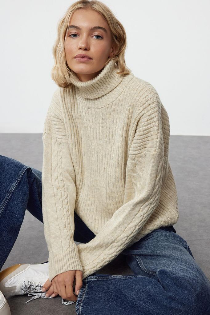 Women's Elegance Style Sweater Stone Turtleneck Hair Braided Soft Textured Knitwear Sweater