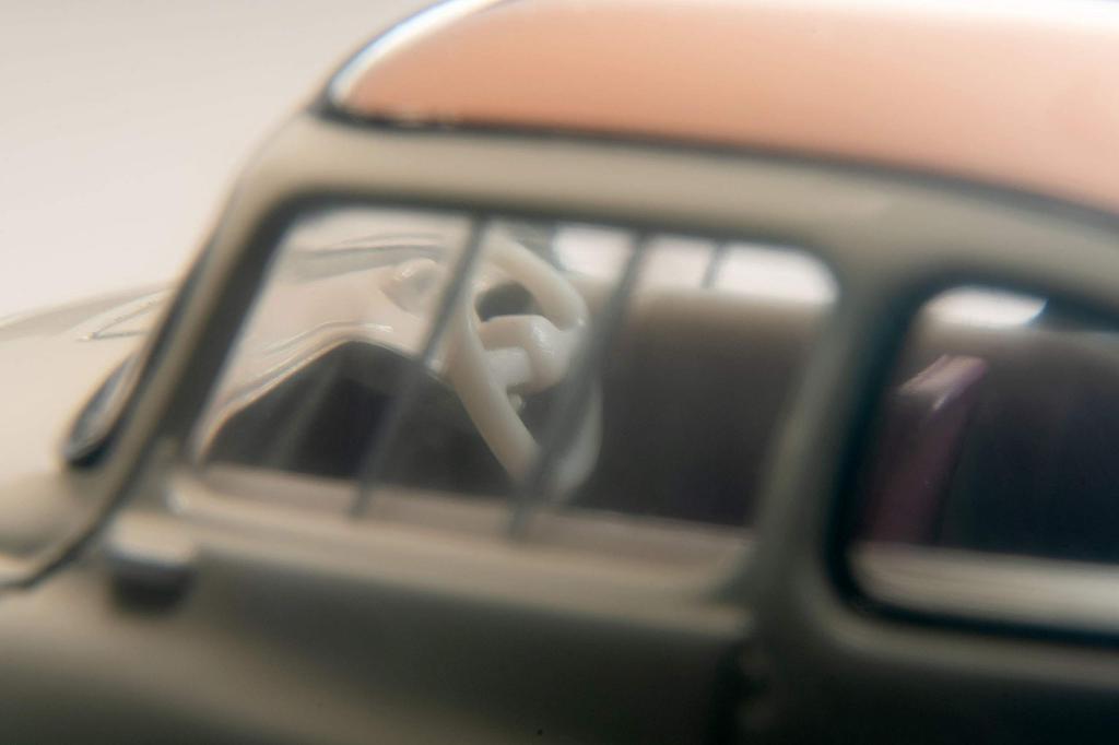 Tomica Limited Vintage Neo 1/64 scale model TLV-173a Subaru 360 (1959 model) SUBARU 60th Anniversary Beige (Finished Product)