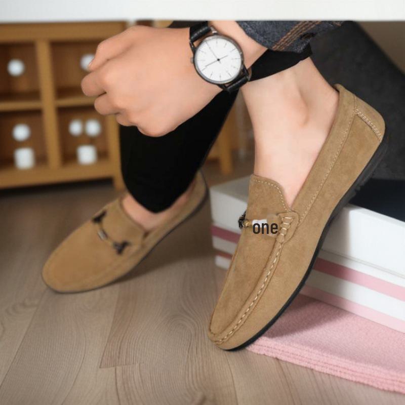 Новые мужские бархатные туфли большого размера в корейском стиле с дышащей мягкой подошвой и модным трансграничным дизайном.