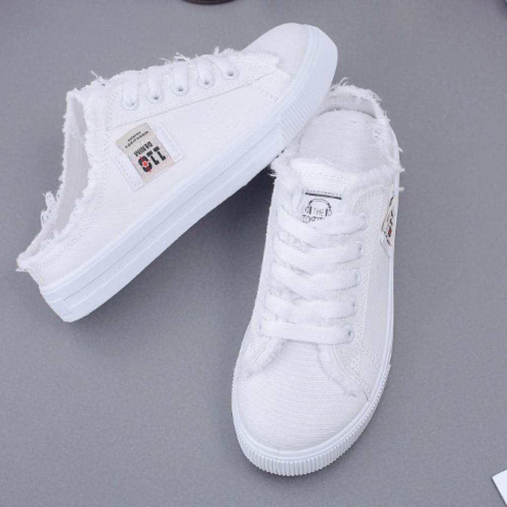 Холщовые туфли Новые Женские Весенние Маленькие Белые Плоская Подошва Доска Ленивые Туфли Один Удар Полуподдержка