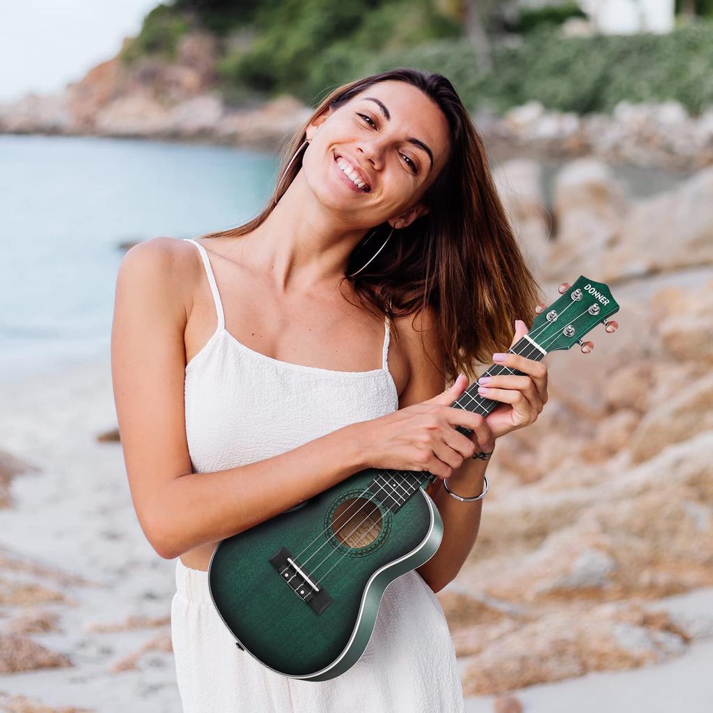 Donner Ukulele Concert Beginner 23 высококачественных полированных аксессуаров, включая мягкий чехол и зеленый набор, дюймы, дерево, отделка, тюнер из 6 предметов,
