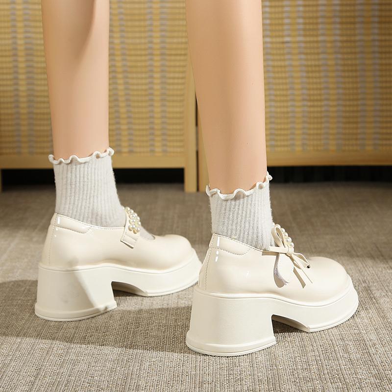 Модные винтажные туфли-лодочки Мэри Джейн на высоком каблуке для женщин 2025, лакированная кожа, туфли на платформе, женские туфли с жемчугом на толстом каблуке