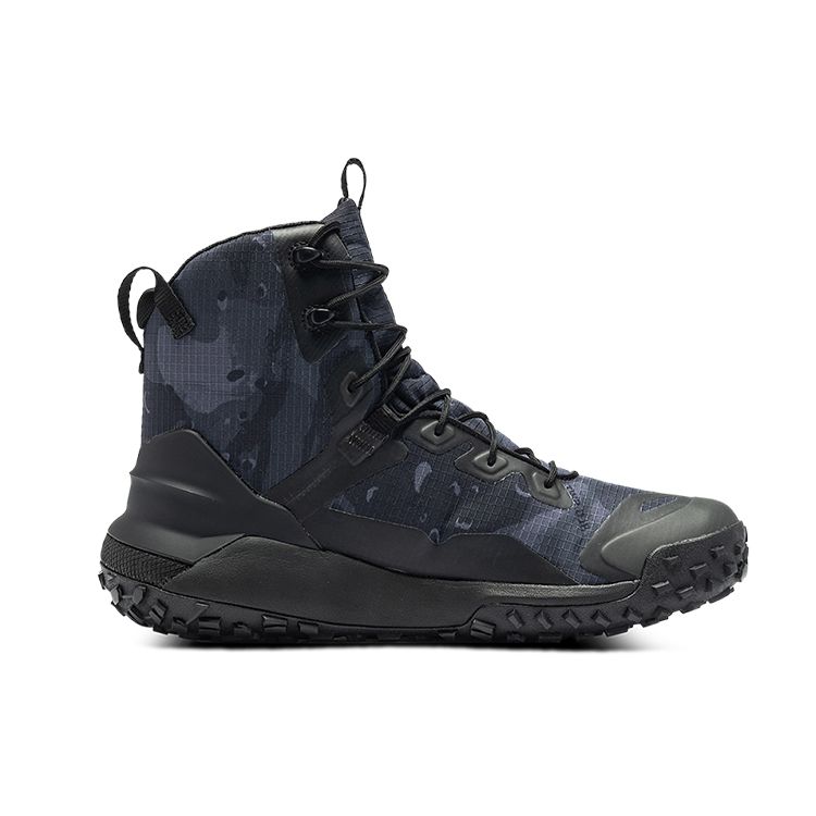 Under Armour Кроссовки Project Rock x HOVR Dawn Boot Черные унисекс 3024731-001