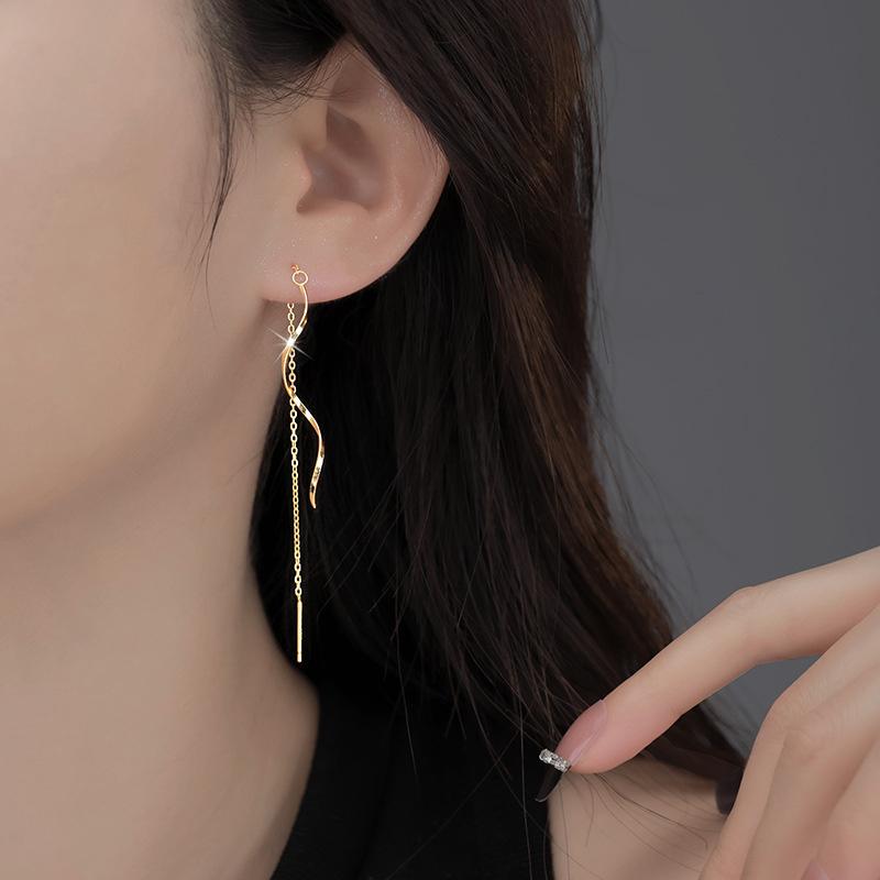 Wave Tassel Earrings Women's Long Style Simple And Fashionable Curve Earrings