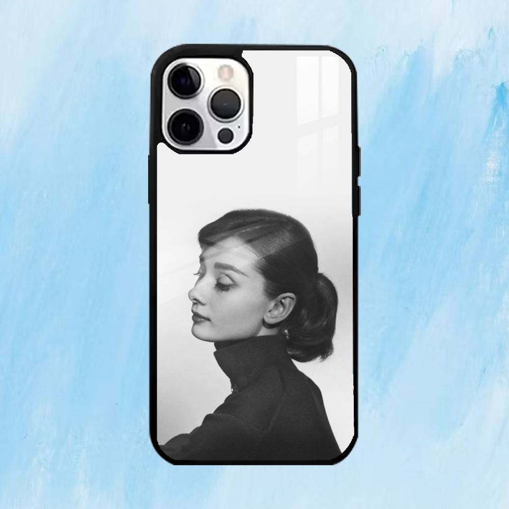 A-Одри Хепберн C-Классический Чехол для Телефона Для iPhone17,16,15,14,13,12,11 Plus,Pro Max Магнитный Для Magsafe Беспроводной Зарядки
