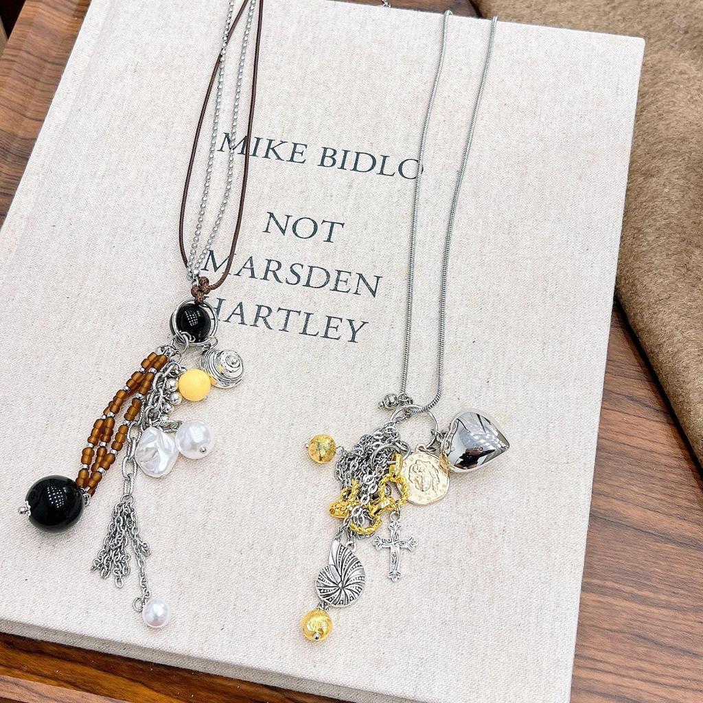 Серия Utopia Metal Heart Ожерелье: Уникальный двухцветный дизайн в стиле ретро, длинная цепочка для свитера.