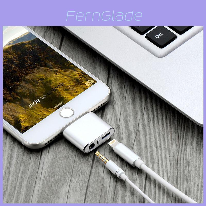 Адаптер-зарядный кабель 2-в-1 для iPhone X, Xs Max, 8, 7 Plus, к аудио-наушникам