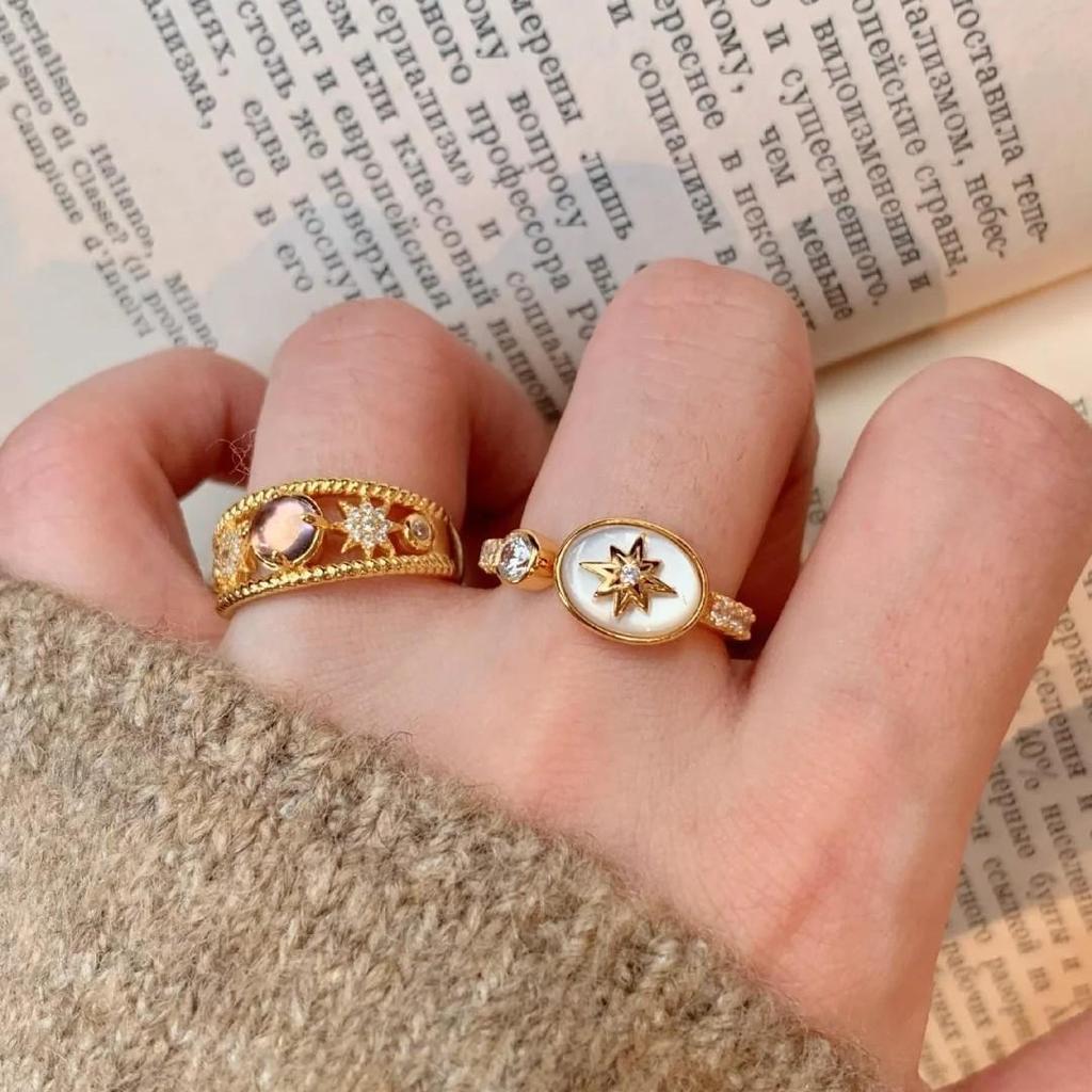 Кольцо в стиле ретро из французского перламутра со звездой и бриллиантовой кисточкой