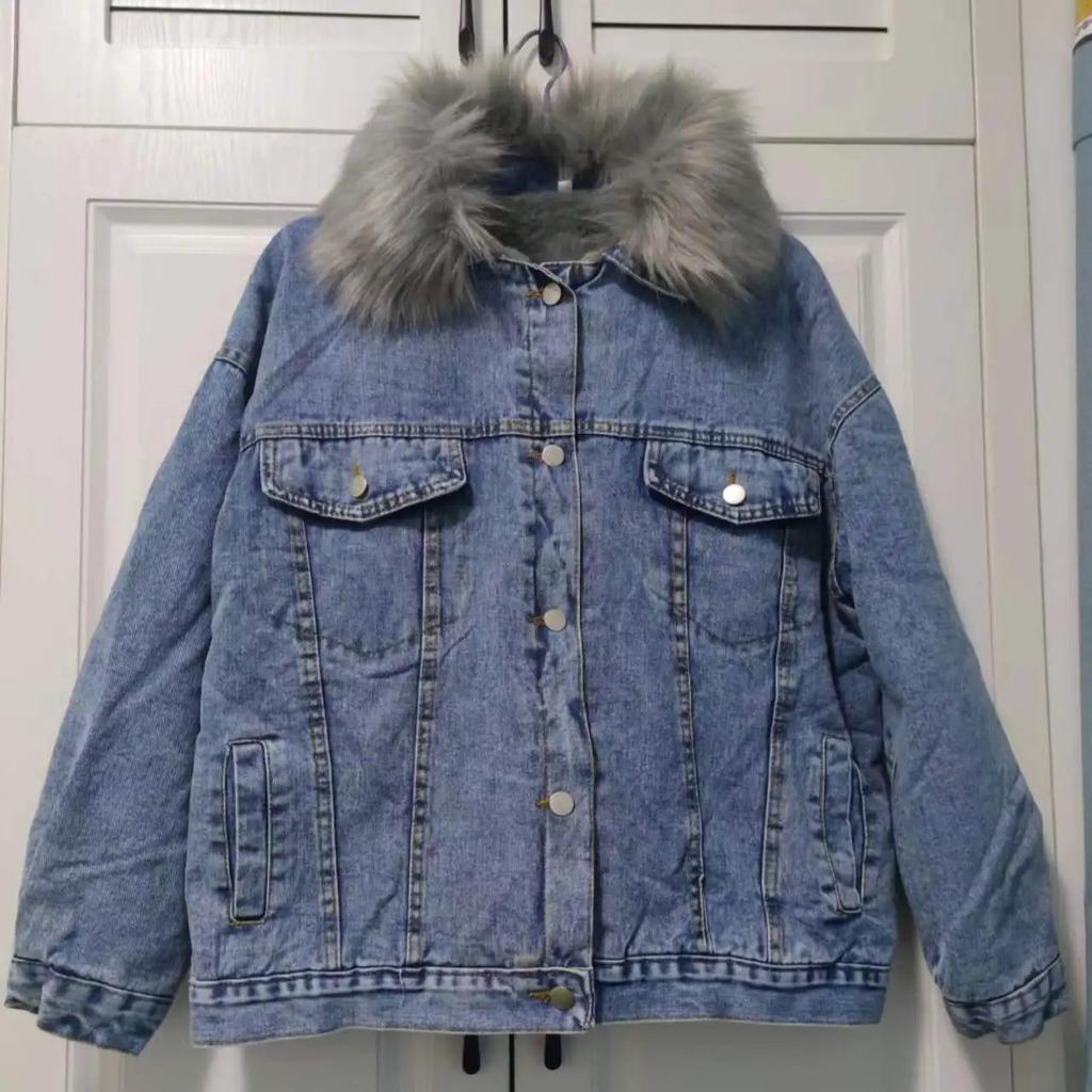 Зимнее женское теплое базовое пальто с большим меховым воротником, джинсовая куртка, женская куртка для холодного байкера, верхняя одежда, флисовое толстое повседневное пальто