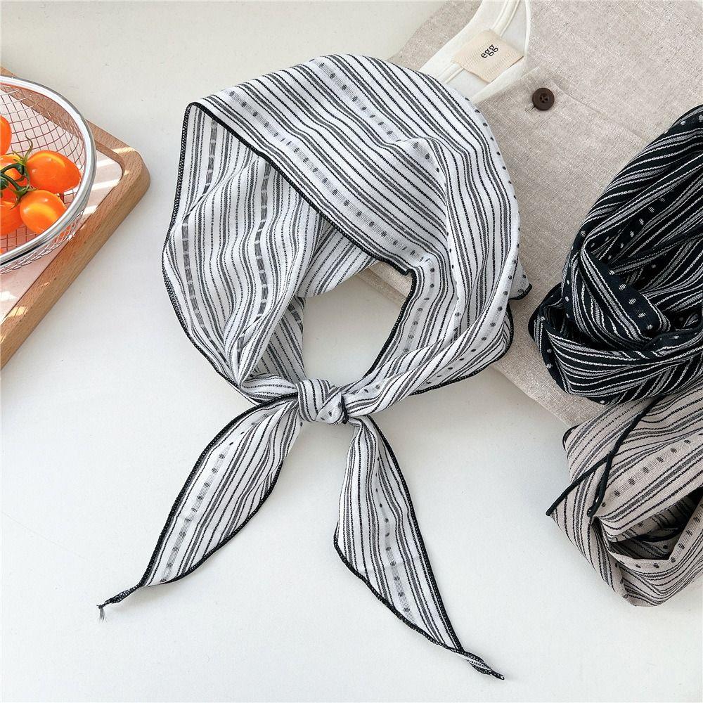 Sweet Snow Flower Scarves Korean Style Cotton Linen Headscarf Exquisite Triangle Hijab Scarf  Woman